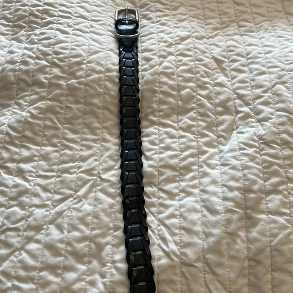 BLACK LEATHER BELT•BLACK•26” FROM BUCKLE•GENUINE LEATHER•NEW CONDITION - Picture 4 of 6